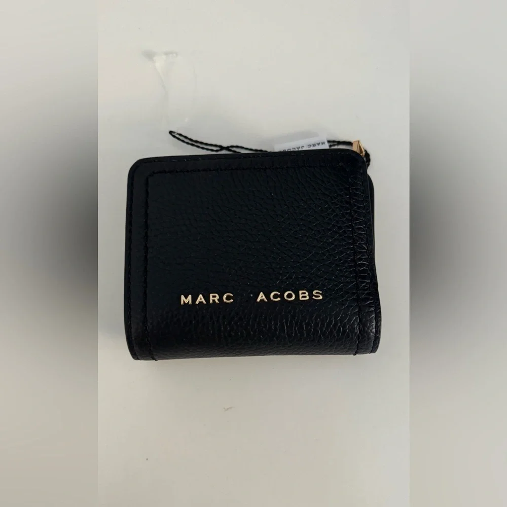 NWT Marc Jacobs Black Leather Wallet